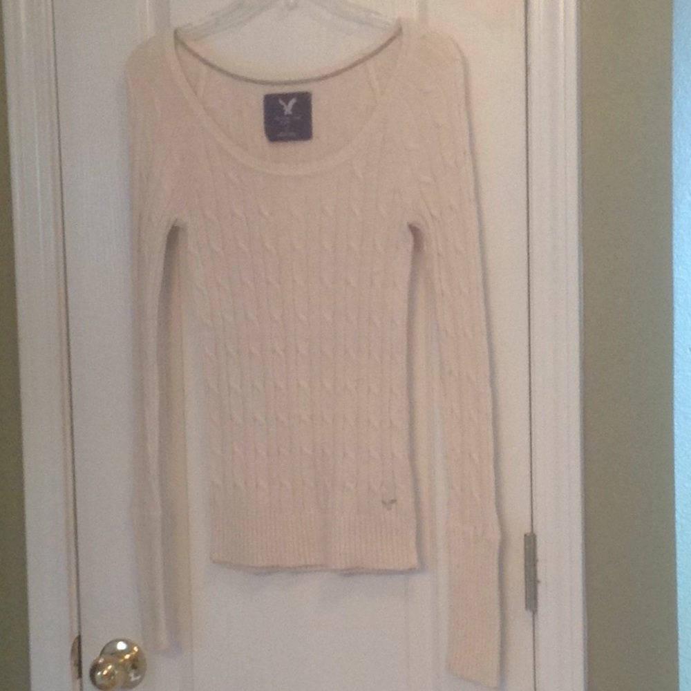 AE Outfitters Cream Classic Cable Knit Sweater